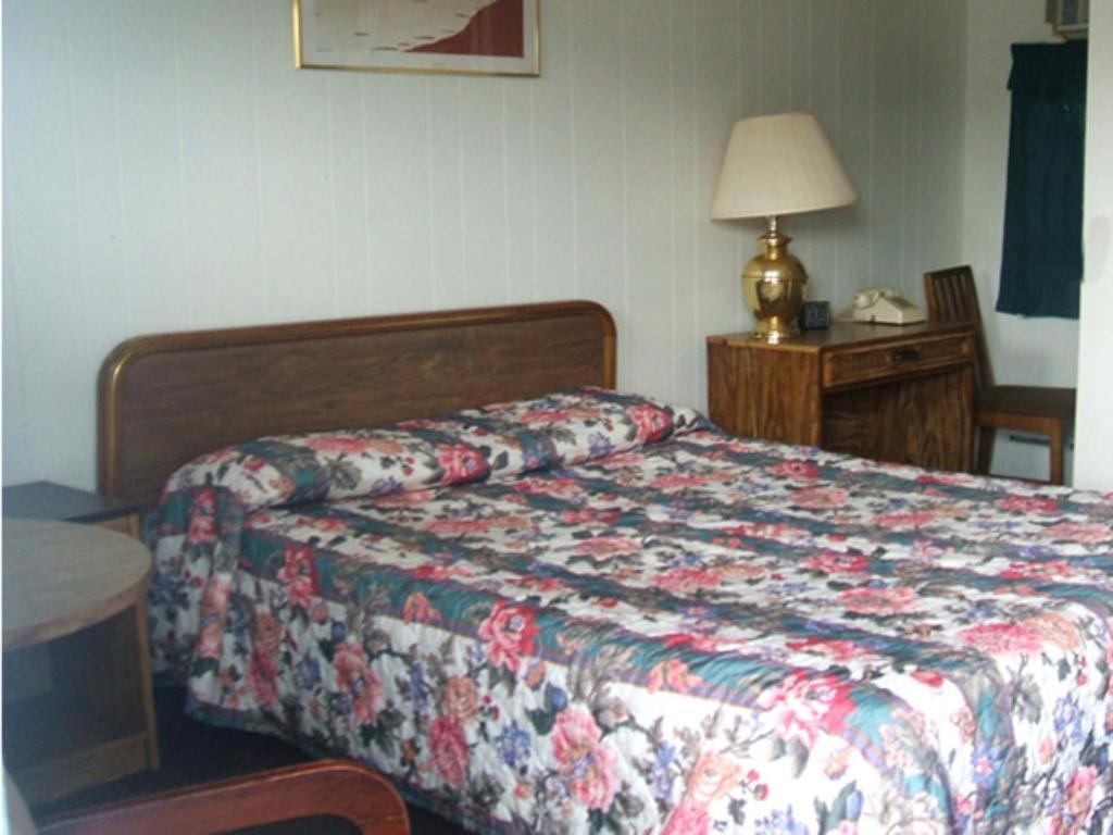 Glen Motel - Utica Szoba fotó